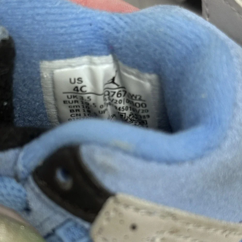 Nike Air Jordan 4‎ Retro TD Size 8C University Blue UNC BQ7670-400 Toddlers Baby
